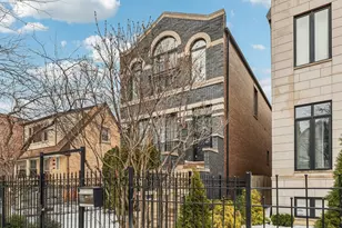 3137 N Spaulding Ave, Chicago, IL 60618 - Photo 2