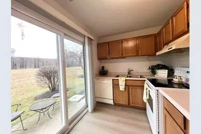 66 Gant Circle #D, Streamwood, IL 60107 - Photo 12