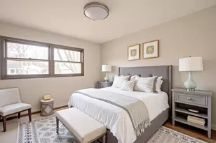 9836 W Paxton Dr, Beach Park, IL 60099 - Photo 10