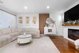 8239 Sayre Ave, Burbank, IL 60459 - Photo 10