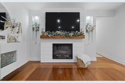 8239 Sayre Avenue, Burbank, IL 60459 - Photo 12