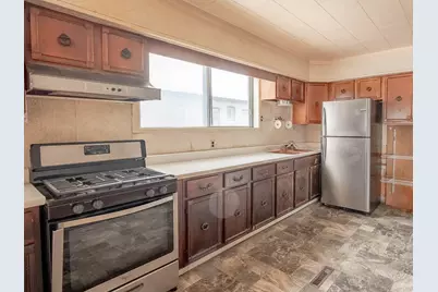 8025 S Euclid Avenue, Chicago, IL 60617 - Photo 8