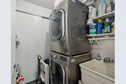 330 N Clinton Street #603, Chicago, IL 60661 - Photo 12