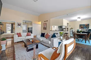 1551 Glacier Pkwy, Algonquin, IL 60102 - Photo 6