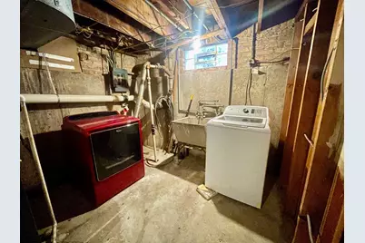 9527 S Parnell Avenue, Chicago, IL 60628 - Photo 34