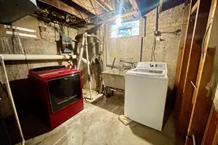 9527 S Parnell Ave, Chicago, IL 60628 - Photo 34