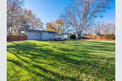 574 Hitchcock Avenue, Lisle, IL 60532 - Photo 16