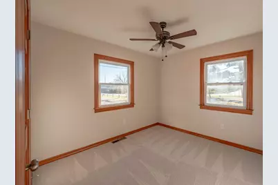 574 Hitchcock Avenue, Lisle, IL 60532 - Photo 8