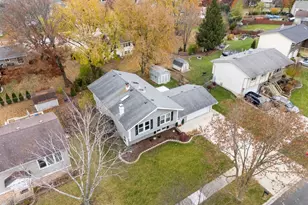 309 Plymouth Ln NW, Bloomingdale, IL 60108 - Photo 20