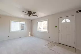 1621 Innercircle Dr, Crest Hill, IL 60403 - Photo 2