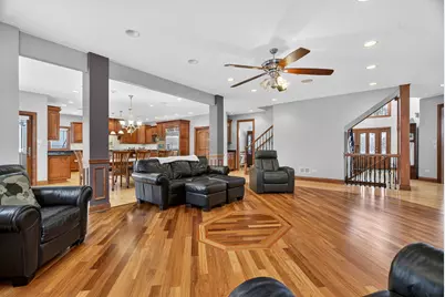 11024 Marilyn Terrace, Orland Park, IL 60467 - Photo 8