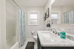 10907 S Normandy Ave, Worth, IL 60482 - Photo 26