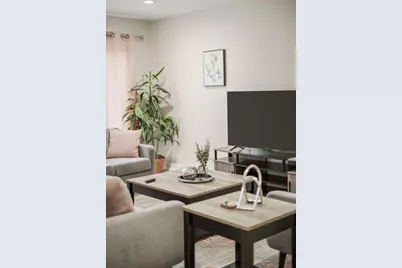 10907 S Normandy Avenue, Worth, IL 60482 - Photo 8