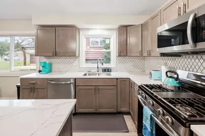 10907 S Normandy Avenue, Worth, IL 60482 - Photo 10