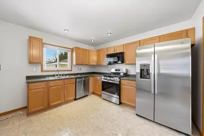 900 Brentwood Drive, Joliet, IL 60435 - Photo 4