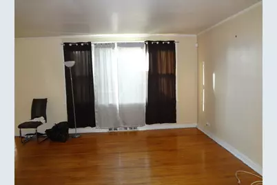 8811 S Constance Avenue, Chicago, IL 60617 - Photo 4