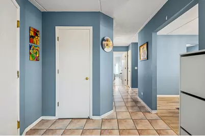 6400 W Berteau Avenue #308, Chicago, IL 60634 - Photo 2