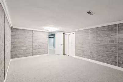 719 N Elmhurst Avenue, Mount Prospect, IL 60056 - Photo 30