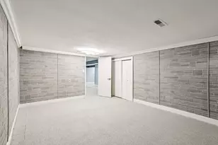 719 N Elmhurst Ave, Mount Prospect, IL 60056 - Photo 30