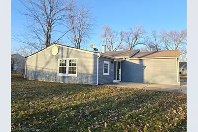 401 Berkley Place, Streamwood, IL 60107 - Photo 2