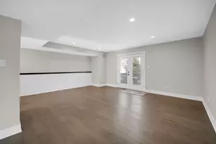 8202 Gruener Ct, Palos Hills, IL 60465 - Photo 10