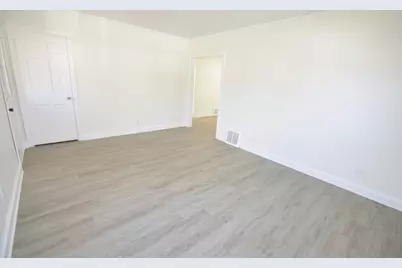 1724 Ridge Avenue, Rockford, IL 61103 - Photo 6