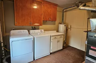 1203 W Washington St, Ottawa, IL 61350 - Photo 6