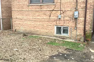 840 E 89th St, Chicago, IL 60619 - Photo 24