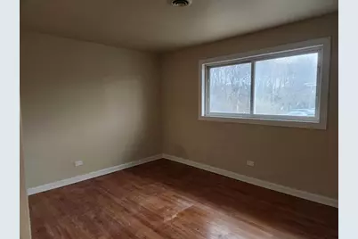 1000 Parkwood Drive #1e, Joliet, IL 60432 - Photo 4