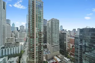 25 E Superior St, Chicago, IL 60611 - Photo 4