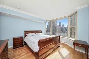 25 E Superior St, Chicago, IL 60611 - Photo 10