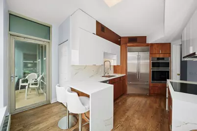 25 E Superior Street #2805, Chicago, IL 60611 - Photo 6