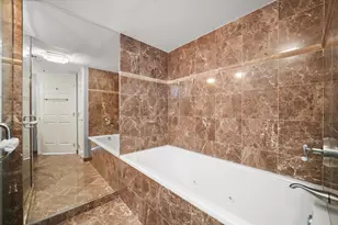 25 E Superior St, Chicago, IL 60611 - Photo 12