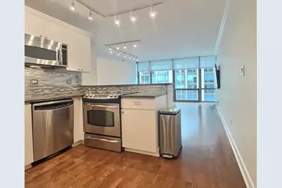 2 E Erie Street #1614, Chicago, IL 60611 - Photo 2