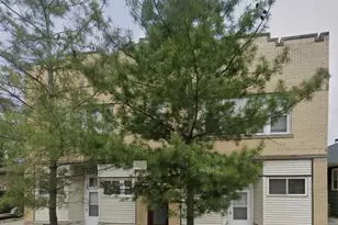 1014 E Prairie Ave, Des Plaines, IL 60016 - Photo 1