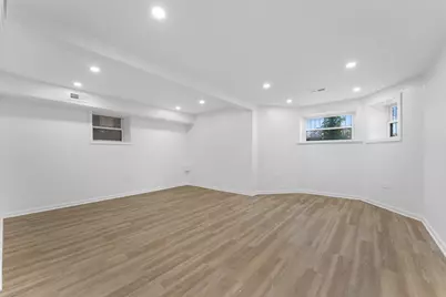 736 N Sawyer Avenue, Chicago, IL 60624 - Photo 24