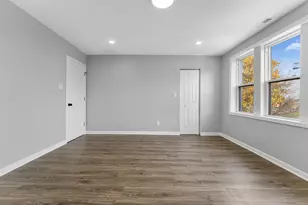 736 N Sawyer Ave, Chicago, IL 60624 - Photo 16