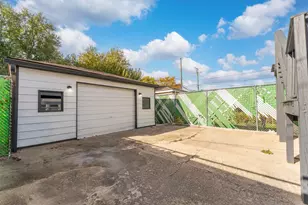 736 N Sawyer Ave, Chicago, IL 60624 - Photo 30