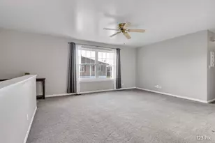 111 Brookwood Ct, Vernon Hills, IL 60061 - Photo 6