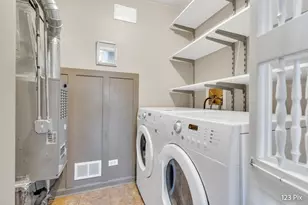 111 Brookwood Ct, Vernon Hills, IL 60061 - Photo 14