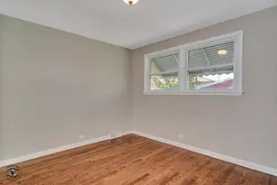 11404 S Millard Ave, Chicago, IL 60655 - Photo 26