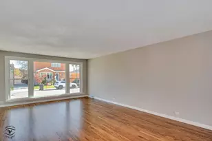 11404 S Millard Ave, Chicago, IL 60655 - Photo 6