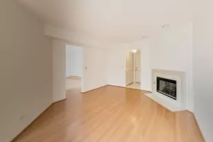 11467 Ashley Woods Dr, Westchester, IL 60154 - Photo 10