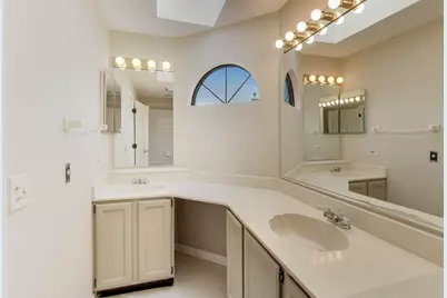 11467 Ashley Woods Drive, Westchester, IL 60154 - Photo 20