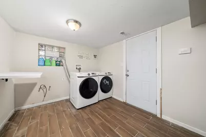 3315 W 60th Place, Chicago, IL 60629 - Photo 14