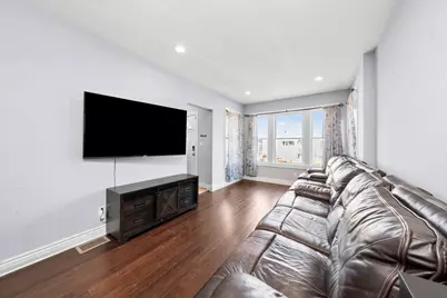 3315 W 60th Place, Chicago, IL 60629 - Photo 2