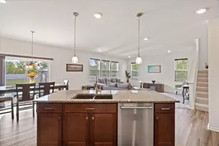 28609 Augusta Ln, Lakemoor, IL 60051 - Photo 10