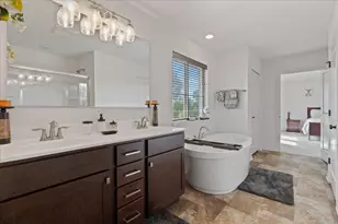 28609 Augusta Ln, Lakemoor, IL 60051 - Photo 18