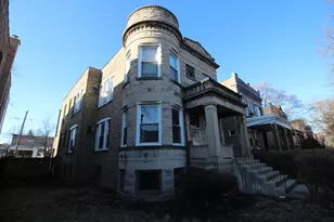 7828 S Peoria St, Chicago, IL 60620 - Photo 2
