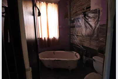 7828 S Peoria Street, Chicago, IL 60620 - Photo 32